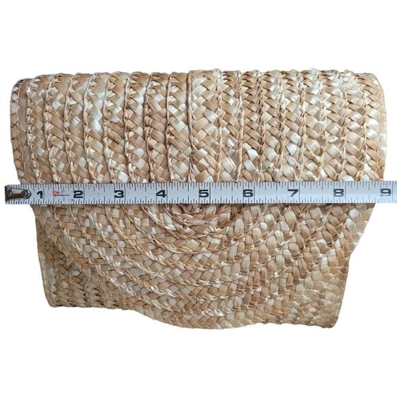 EWC Wicker Straw clutch womans handbag button close 9" purse - Picture 5 of 7